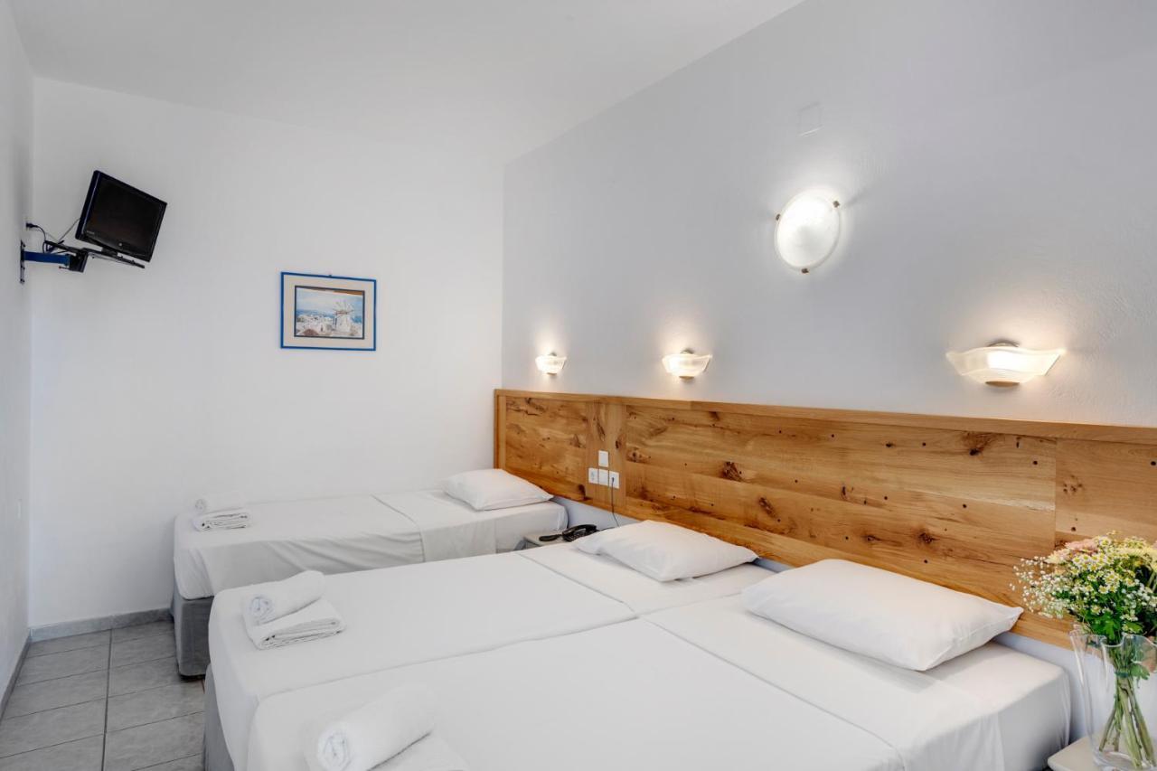 Makis Place Tourlos Bagian luar foto