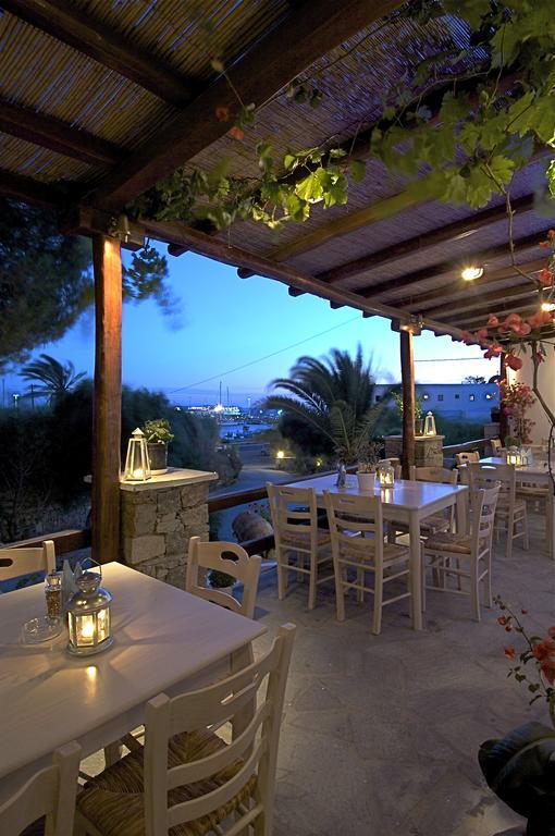 Makis Place Tourlos Bagian luar foto