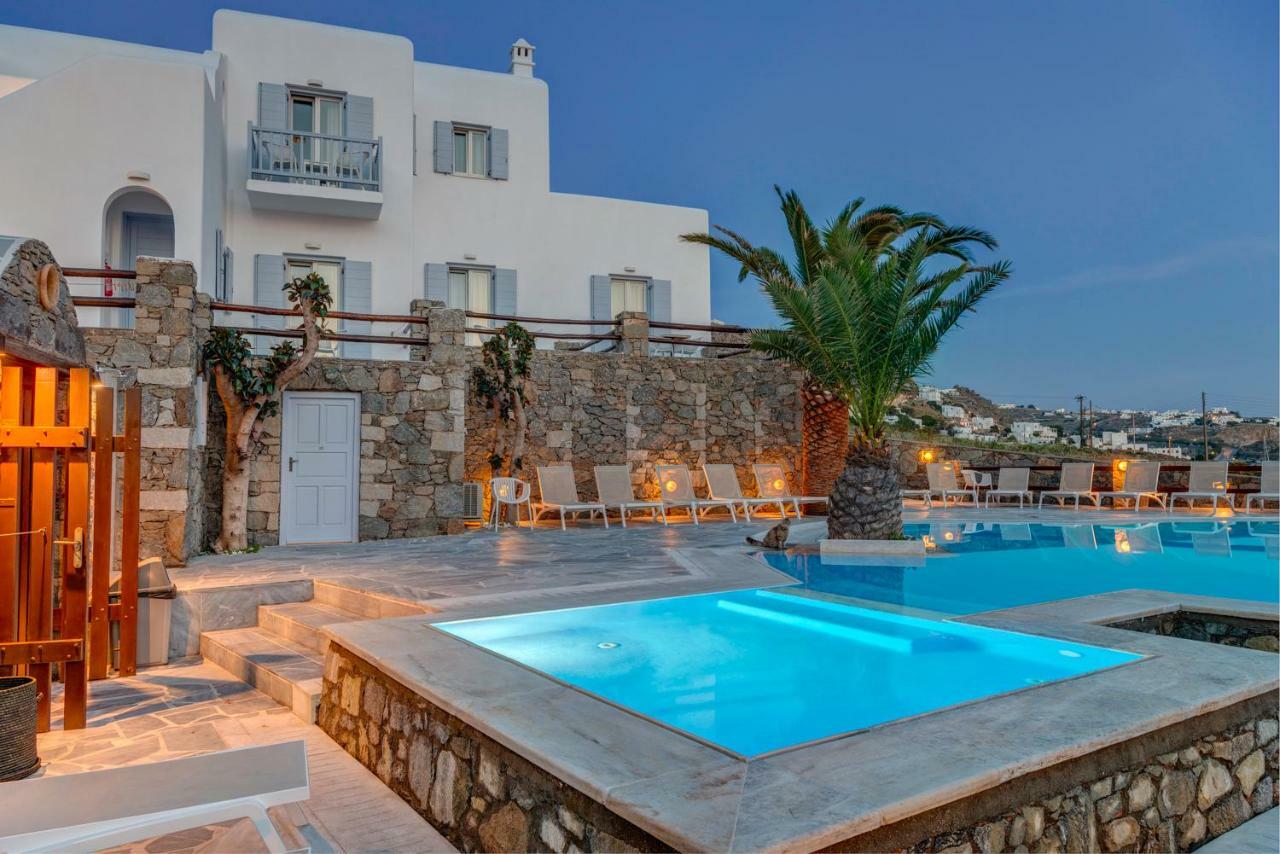 Makis Place Tourlos Bagian luar foto